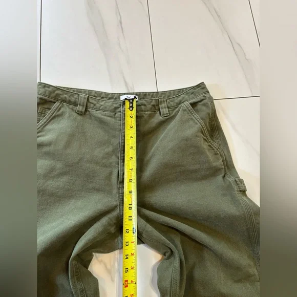 Aritzia Green Straight Leg Pants - Picture 10 of 12